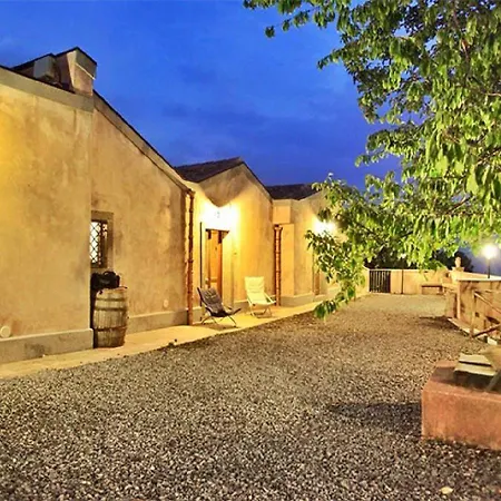 Il Borgo Dell' Etna Отель типа 